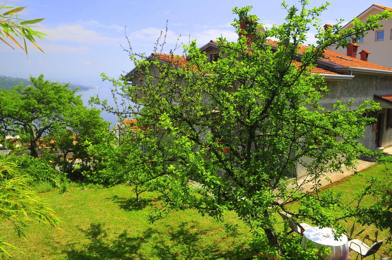 Guesthouse Bellavista Opatija Eksteriør billede