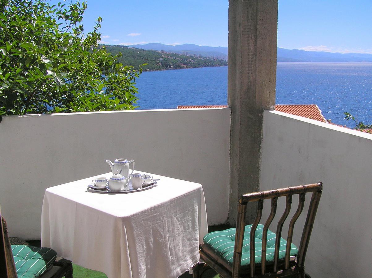 Guesthouse Bellavista Opatija Eksteriør billede